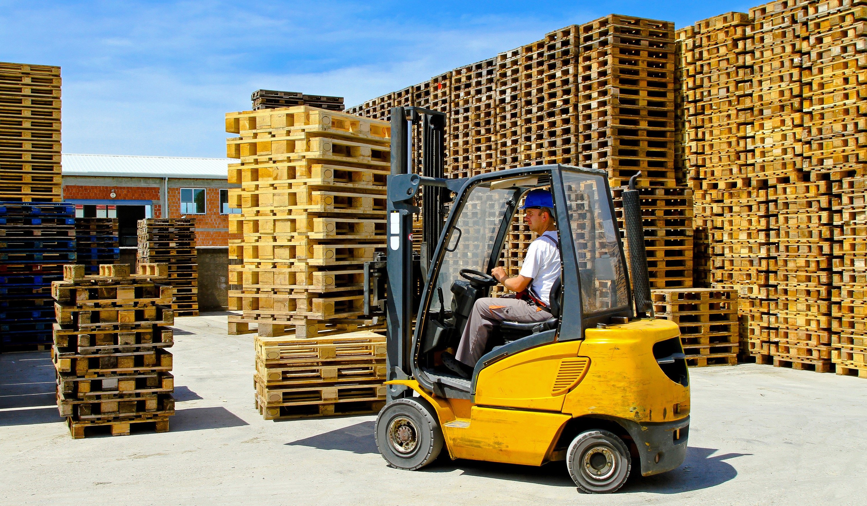 Why “No Riders” Is More Than a Rule: The Real Risk of Passengers on Forklifts